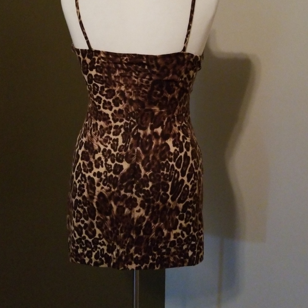 Leopard Print Charlotte Russe Tight Fit Tank - Picture 4 of 7